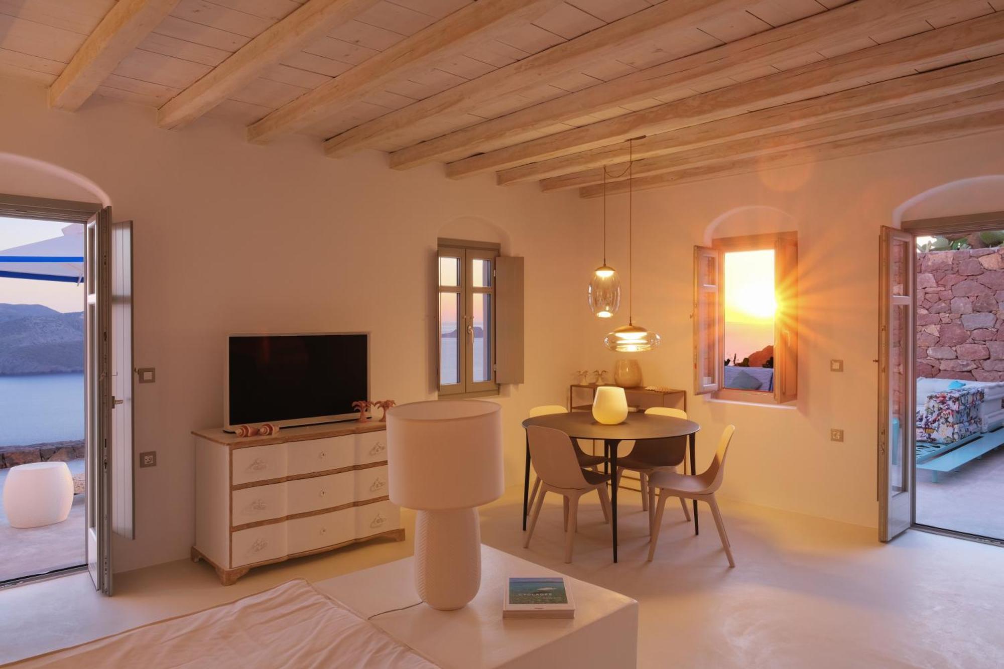 פלאקה Odyssey Rock Milos Sunset Suites חדר תמונה