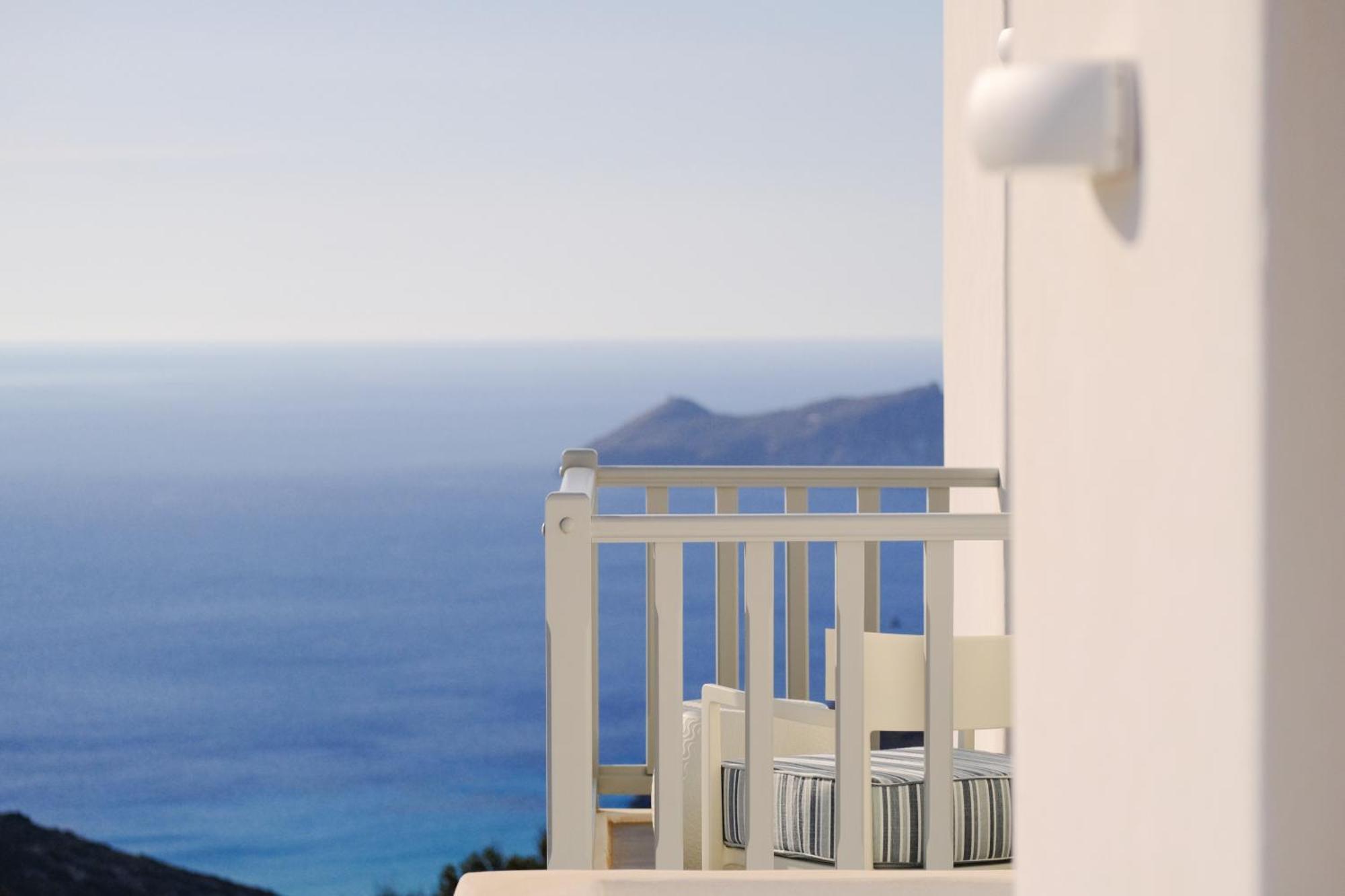 פלאקה Odyssey Rock Milos Sunset Suites מראה חיצוני תמונה