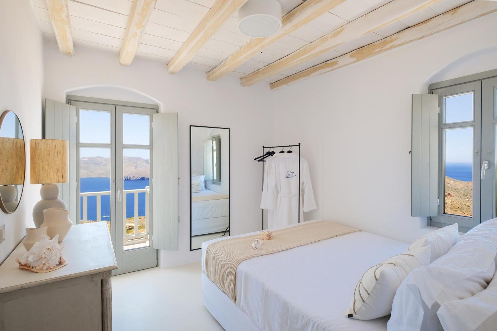 פלאקה Odyssey Rock Milos Sunset Suites מראה חיצוני תמונה